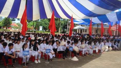 Đắk Lắk: Bhrợ têng zâp c’bhúh lêy cha’mêết zêl cha’groong pay zên tơợp c’moo học t’mêê