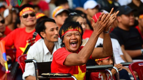 Đha nuôr miền Trung hâng hơnh bh’nơơn âng C”bhúh thể thao Việt Nam đhị ASIAD 2018