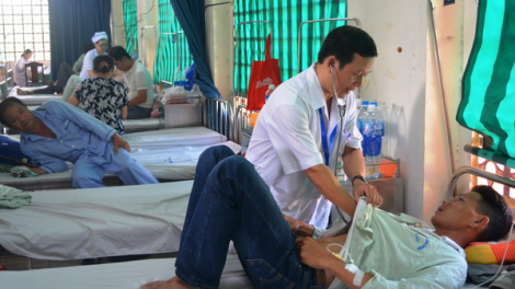 Miền Trung: Pr’lúh k’hir plóh a ham dưr váih bấc k’rơ