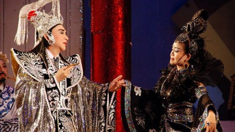 Tơợp bhrợ Liên hoan Cải lương prang k’tiếc 2018