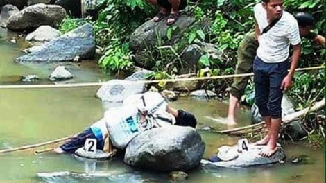 Thừa Thiên Huế: Pay đươi xung điện bơơn a xiu, muy cha nắc pân jứih lấh chệêt