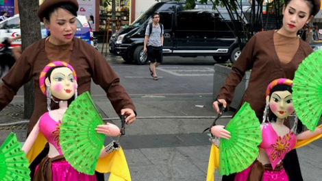 TPHCM: Bhrợ têng Festival nghệ thuật múa rối Việt Nam g’lúh tr’nơợp c’moo 2018