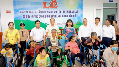 Đắk Lắk: Cher 100 bệê xe lăn đoọng ha ma nuýh khuych goo