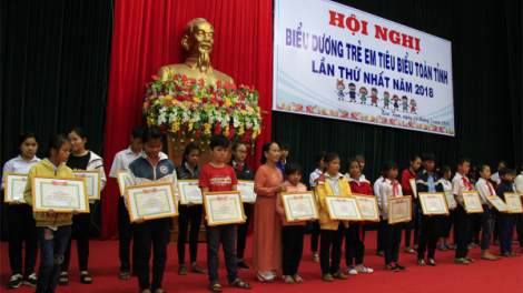 Kon Tum: Bhrợ têng hơnh déh p’niên tr’haanh prang tỉnh