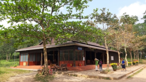 Di dời nhà biểu diễn nghệ thuật dân gian tại Mỹ Sơn