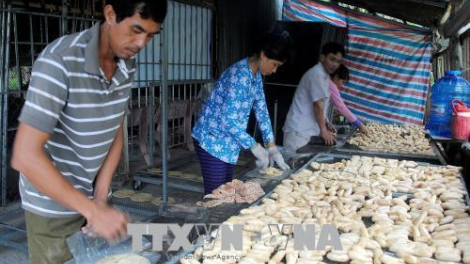 Cà Mau t’bhlâng pa xiêr đấh đợ mơ pr’loọng đha rứt cóh zr’lụ đhanuôr acoon cóh