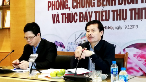 Lêy băn bh’năn tệêm ngăn sinh học, zêl, cha groong pr’lúh đoọng zập lệê đươi dua đhị cr’chăl Tết cổ truyền