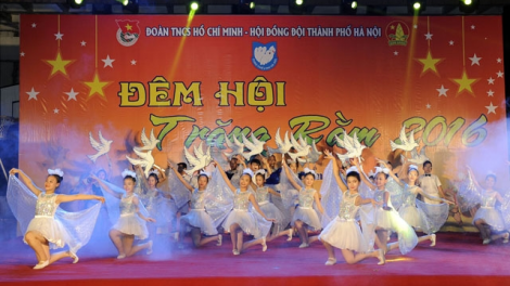 “ A dêy cuội cha ơh bh’rương” Tết Trung thu têêm ngăn ha p’niên k’tứi lum pr’ặt tr’mông zr’năh k’đháp