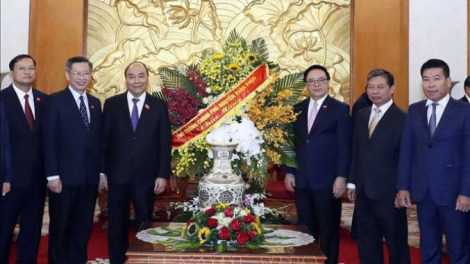 Thủ tướng hơnh déh Ban Đối ngoại Trung ương ta lưm 70 c’moo t’ngay bhrợ t’vaih