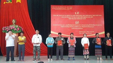 Pazao quyết định moót quốc tịch Việt Nam đoọng ha 38 manứih cóh tỉnh Kon Tum