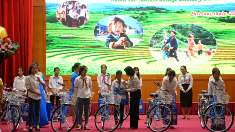 Quảng Ninh: K’dua bhrợ têng c’xêê bhrợ têng tu p’niên lâng tợơp  bhrợ têng apêê bh’rợ cha noọng 2019