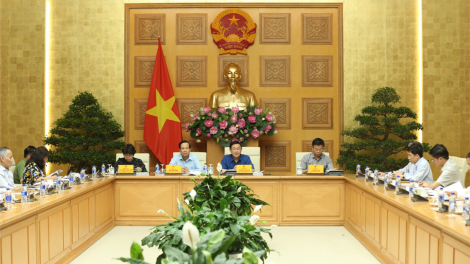 Phó Thủ tướng Vương Đình Huệ k’đhơợng xay pr’họp đoọng boóp p’rá bhr’lậ Bộ luật Lao động c’moo 2012