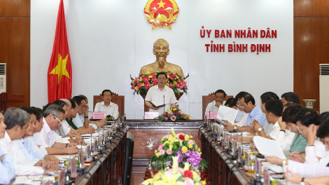 Phó Thủ tướng Vương Đình Huệ: Bình Định nắc lêy  ch choom dưr váih Trung tâm Du lịch lâng Công nghiệp âng prang k’tiếc k’ruung