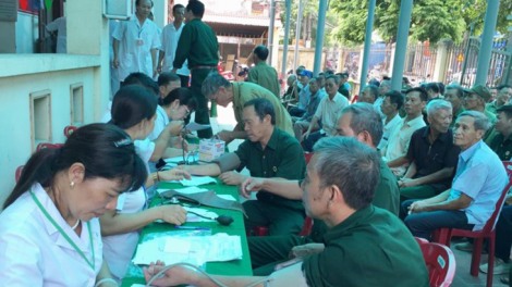 Lang p’niên Đà Nẵng bấc bh’rợ hay tước, zúp zooi apêê pr’loọng đong chính sách