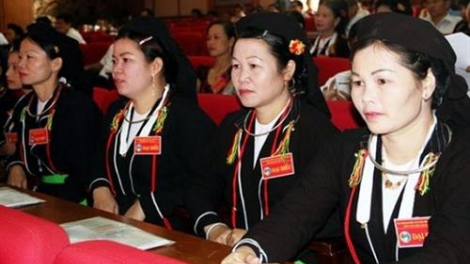 Hội thảo Khoa học “Bhrợ têng cơnh xa nay đhanuôr bhrợ c’la cóh zr’lụ đhanuôr acoon cóh đhị k’tiếc k’ruung hêê tợơ bêl tợơp bhrợ têng cơnh t’mêê tước đâu: Muy bơr bh’rợ pa căh”