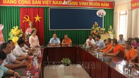 Đhanuôr Khmer Sóc Trăng bhui har bhiệc bhan Sene Dolta