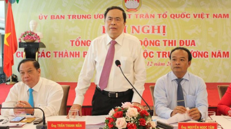 Mặt trận Tổ quốc k’rong pa zêng bha nụ thi đua 5 thành phố trực thuộc Trung ương