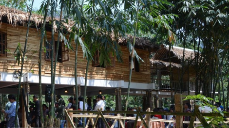 Bh’rớ homestay đơơng ta mooi tước đăn lâh mơ lâng đhanuôr Cơ Tu
