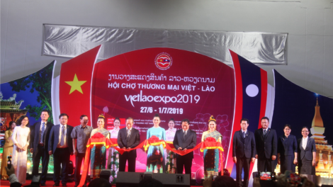 Tơợp bhrợ Hội chợ tr’câl tr’bhlêy Việt – Lào c’moo 2019
