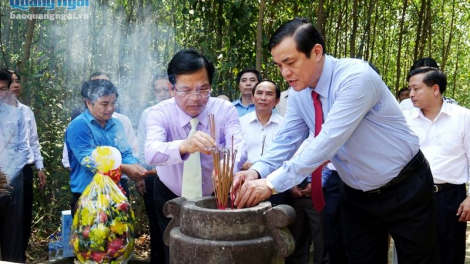 Bh’cộ tỉnh Quảng Ngãi lâng Quảng Nam bắt hiương hay k’noọ 72 c’moo t’ngay bil âng t’coóh Huỳnh Thúc Kháng