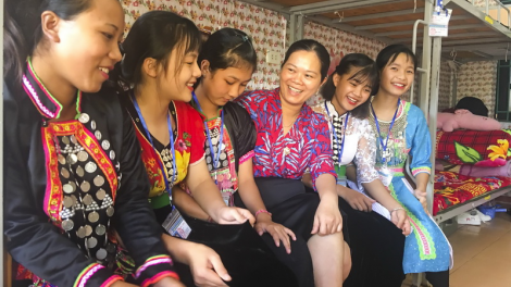 Điện Biên: R’dợ k’chụt lơi đhr’năng tr’bơơn tr’pay đhị dzợ p’niên k’tứi lâng ma nuýh mr’đoo k’bhúh xoọng