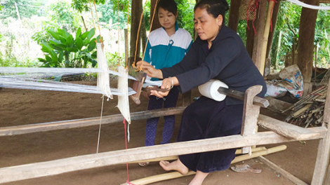 Mộc Châu zư đợc bh’rợ taanh n’đoóh a’doóh