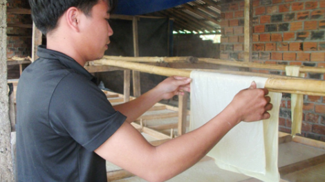 Tơợp bhrợ têng cha liêm choom tơợ râu ch’na chay