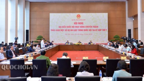 Luật Thi hành án hình sự: T’mơ bhrợ têng đoọng ha ma nứih ặt tù pa bhrợ  cóh ngoài trạm