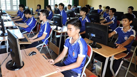 Bấc râu cắh liêm crêê đắh zư lêy hệ thống trường chuyên biệt zr’lụ đhanuôr acoon cóh lâng k’coong ch’ngai