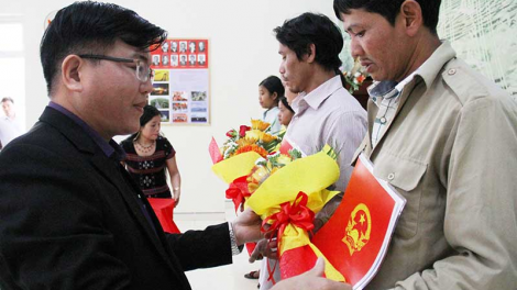 Quảng Nam: Vêy 6 cha năc manuyh Lào bơơn mọt quốc tịch Việt Nam
