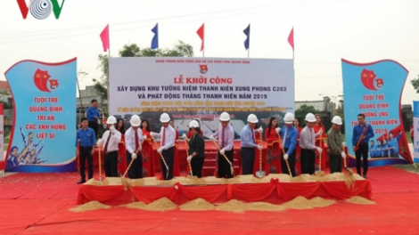 Quảng Bình: Bhrợ pa dưr zr’lụ hay chơớ Đha đhâm c’mâr xung phong đhị toor k’ruung Gianh