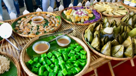 Bhiệc bhan Bánh ty đanh Nam Bộ 2019 đớc đoọng bấc râu liêm pr’hay
