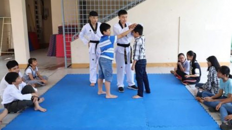 Đà Nẵng: Ra văng kỹ năng zêl cha groong vay zi nắh p’niên đhị trường học