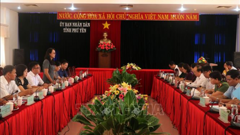 C’bhuh lươt ch’mêết lêy âng Uỷ ban Dân tộc bhrớ bhiệc đhị tỉnh Phú Yên