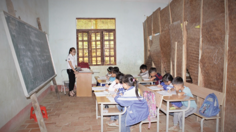 Khánh Hoà: Căh n’năl cơnh chêếc bhrợ têng bh’rớ ta bhúch giáo viên