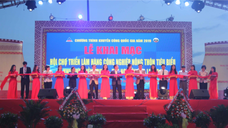 Triển lãm pr’đươi công nghiệp vel bhươl liêm chr’nắp Miền Trung-Tây Nguyên