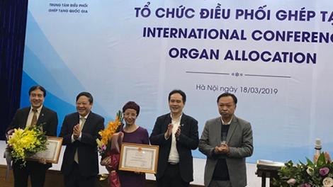 Pa chắp tước p’têệt pa zum lâng apêê trung tâm p’têệt hun lêệ la ga mắc cóh zr’lụ