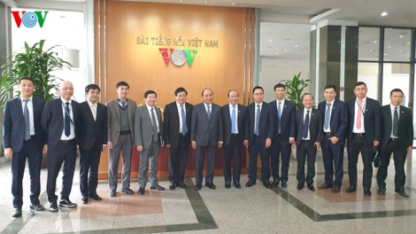 Thủ tướng: VOV nắc pa căh cớ c’rơ  bh’rợ nắc cơ quan  báo chí tr’nợơp
