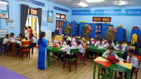 A Lưới-Thừa Thiên Huế: P’too moon học sinh tước ooy trường
