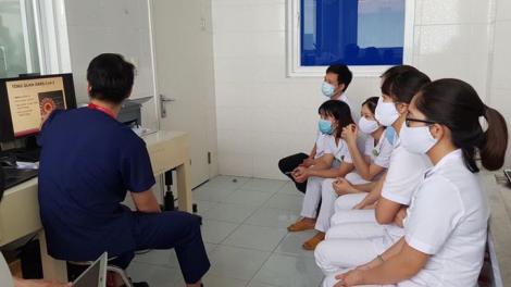 Bộ Y tế zooi k’đươi chuyên gia zư pa dưah, ch’mêêt lêy ha Huế, Quảng Nam