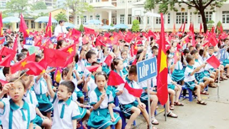 Pazêng vel đong bhrợ têng crêê cơnh bh’rợ khai giảng c’moo học t’mêê
