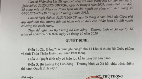 Đoọng bằng Tổ quốc ghi công ha 13 liệt sĩ lâh chêệt bil coh Rào Trăng 3