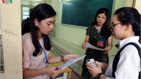 T’bhlâng zư têêm ngăn g’lúh thi THPT k’tiếc k’ruung 2020