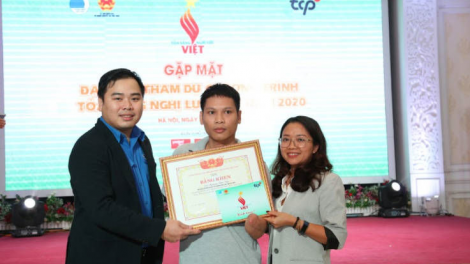 Bh’rợ: Tr’clá tr’ang râu t’bhlâng âng manuyh Việt c’moo 2020: Haanh deh 64 cha năc ta đhâm c’mor khúch goo tr’haanh