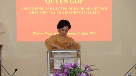 Đhanuôr manứih Việt Nam đhị Campuchia pazưm têy zooi zúp đhanuôr crêê túh bhlong miền Trung