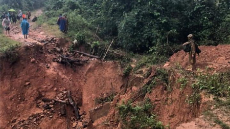 Quảng Trị: Bhuông păr trực thăng âng đơơng pr’đươi pr’dua zooi zúp chr’val k’coong ch’ngai crêê k’đoong