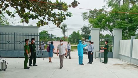 Quảng Nam đơc ăt la lay 106 cha năc crêê tươc 2 cha năc ca ay Covid-19 côh Đà Nẵng