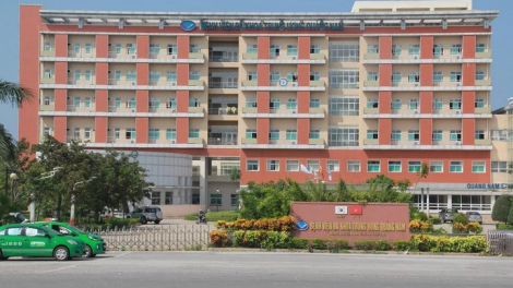Bệnh viện Đa khoa Trung ương Quảng Nam năc đhị zư pa dưah apêê ca ay Covid-19