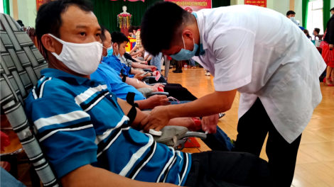Đắk Lắk: T’ngay bhiệc bhan đoọng aham liêm loom đợ t’dzơợt aham bhrôông coh hân noo ch’noọng c’moo 2020