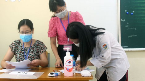 K’đươi 265 cán bộ, giảng viên đại học ting pâh ch’mêêt  lêy thi tốt nghiệp g’luh 2